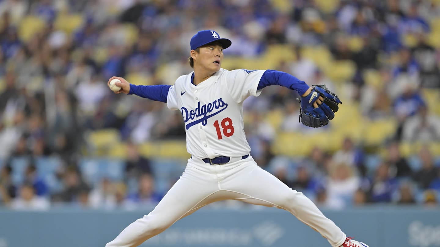 Dodgers Teammate's Impact: Yamamoto's Playoff Turnaround