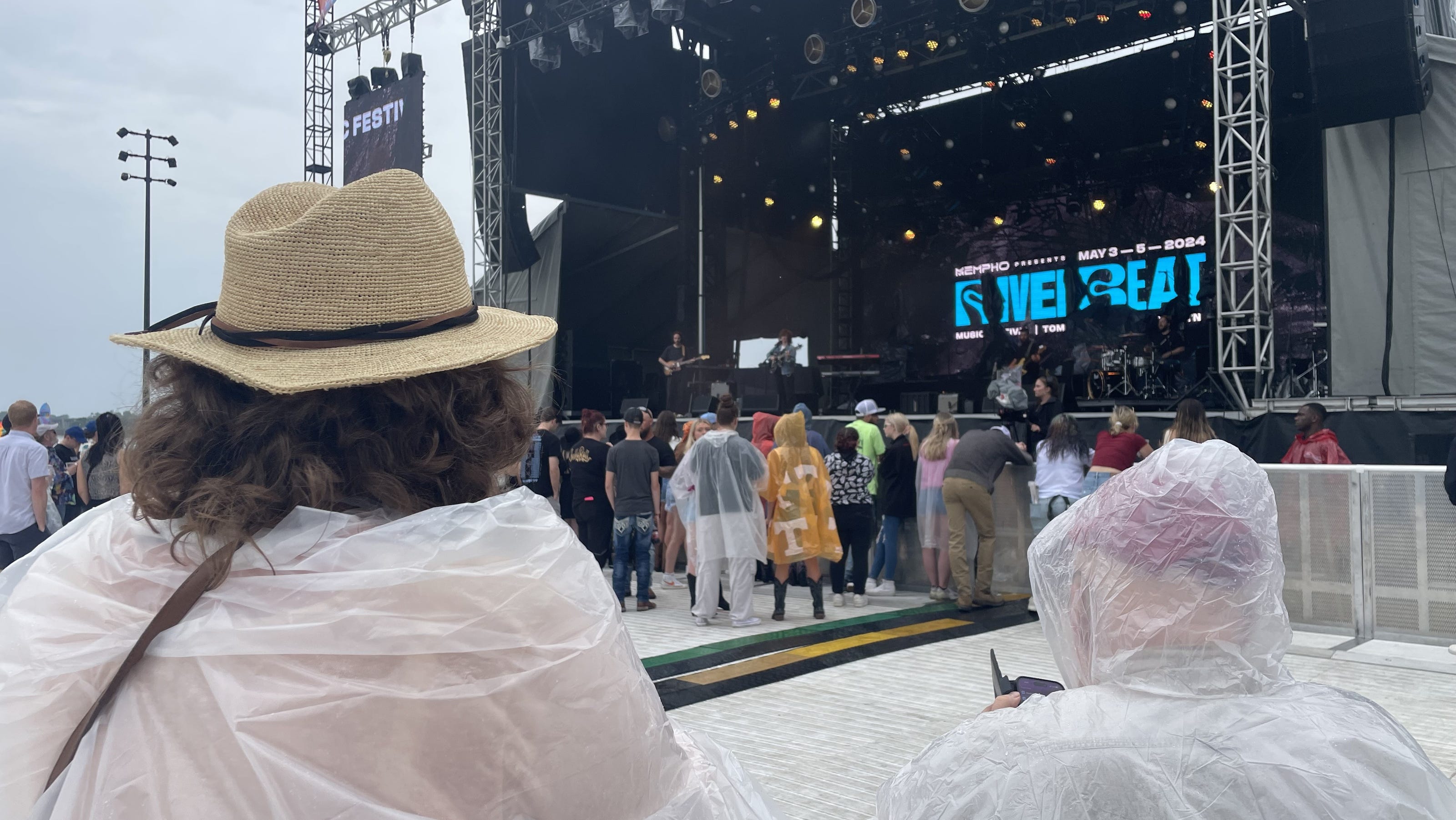 Memphis Weekend: Sunny RiverBeat Forecast, Friday Rain?