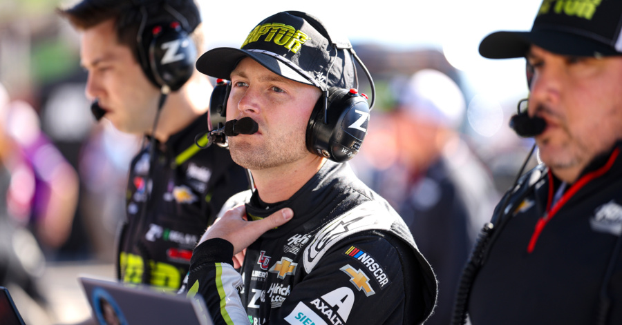 NASCAR Texas Lineup: Byron P2, Larson P4