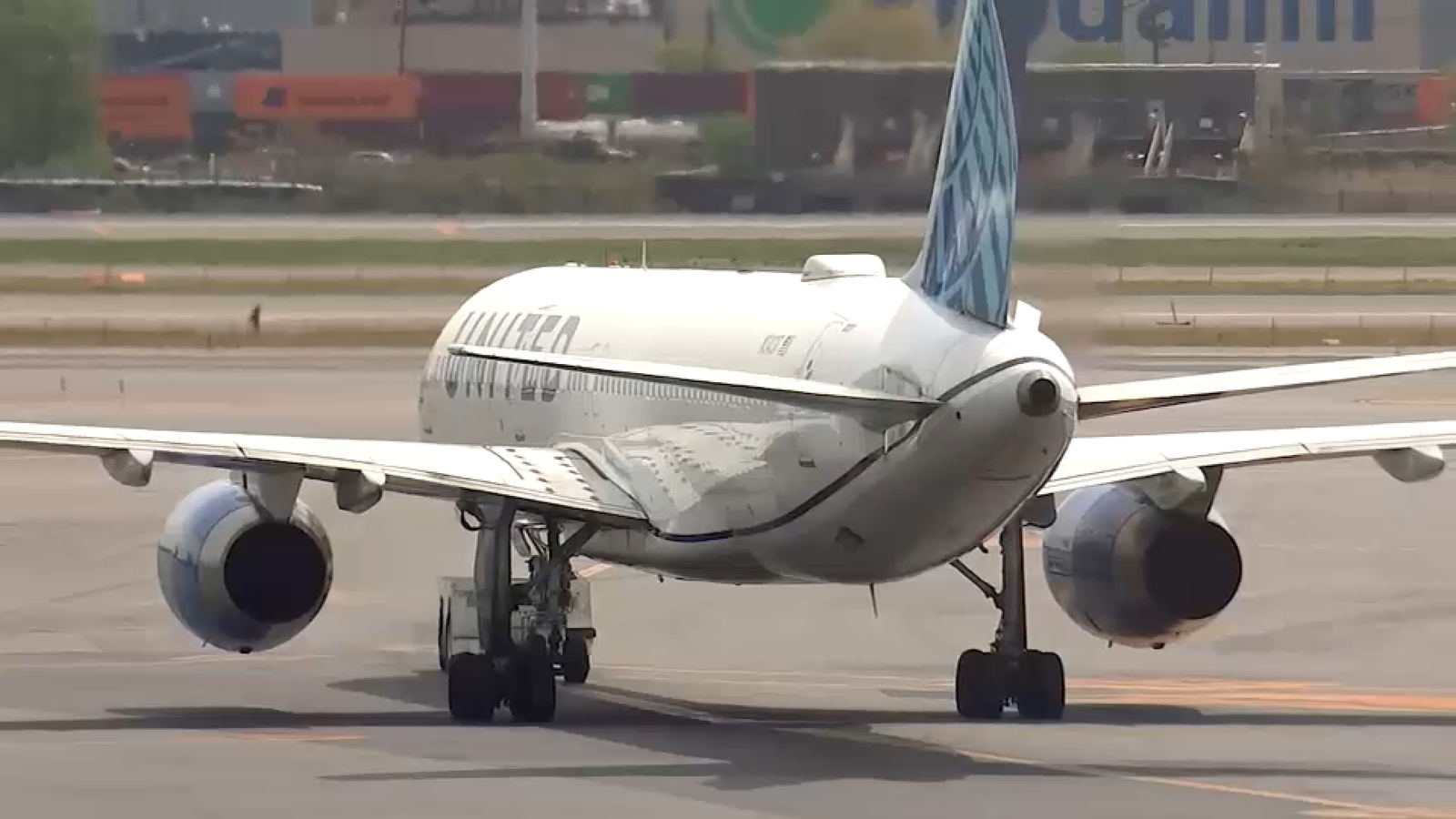 Newark Airport Chaos: Delays, Cancellations Soar