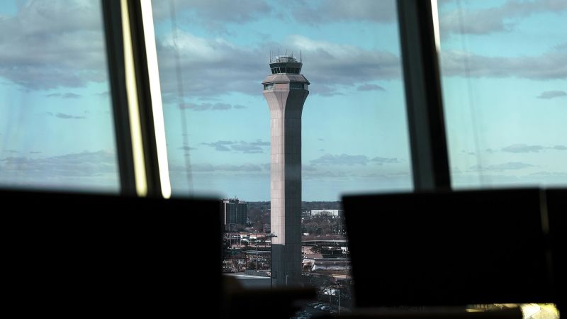 Newark Airport Delays: Staffing Shortage Crisis Explained