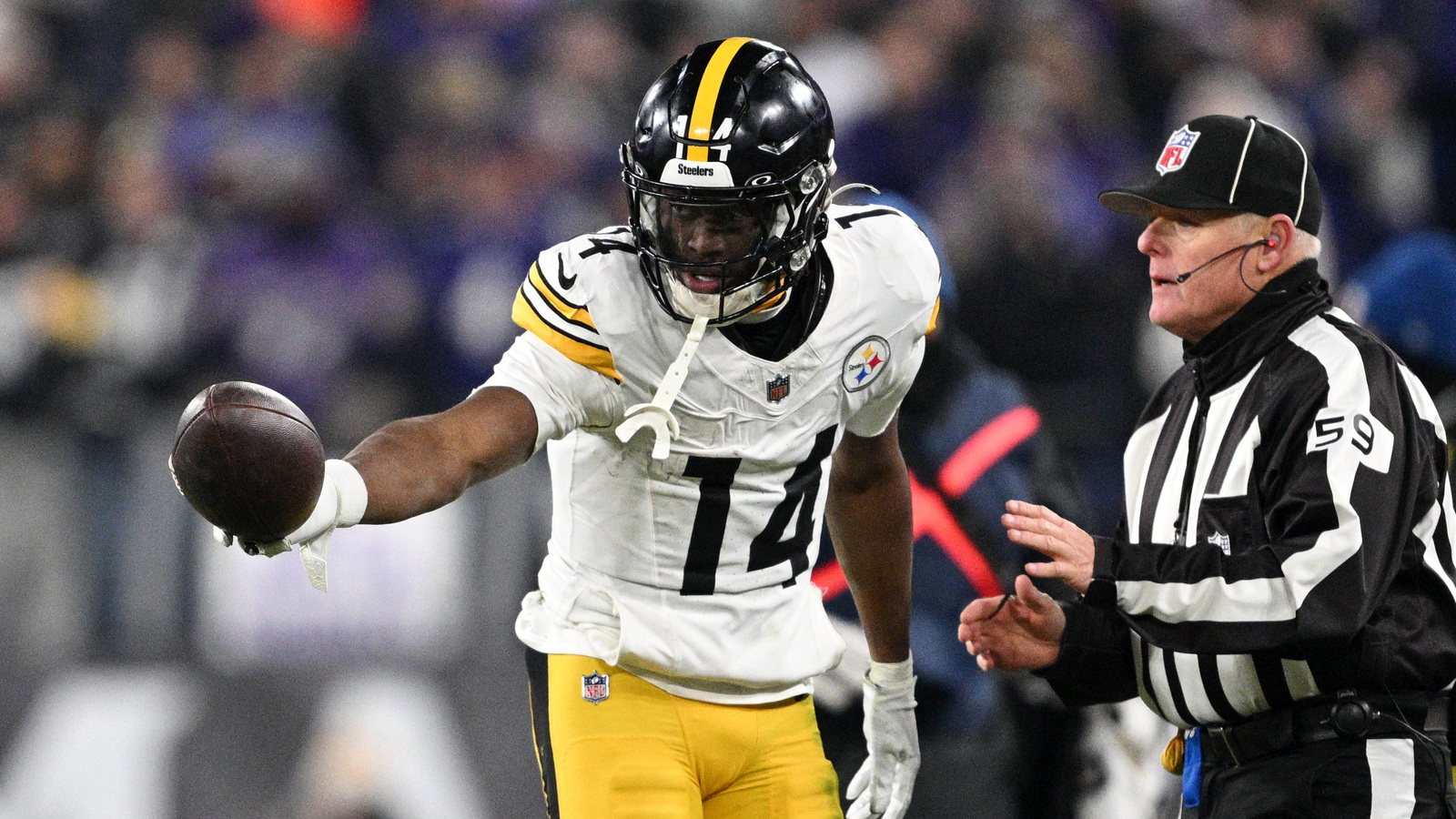 Pickens' New Teammate: A Crucial Lesson