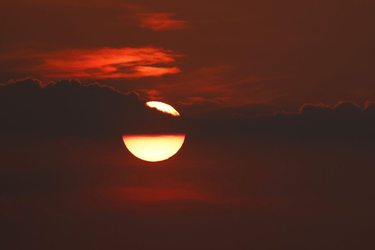 Summer Sun: Maximize Solar Power This Season
