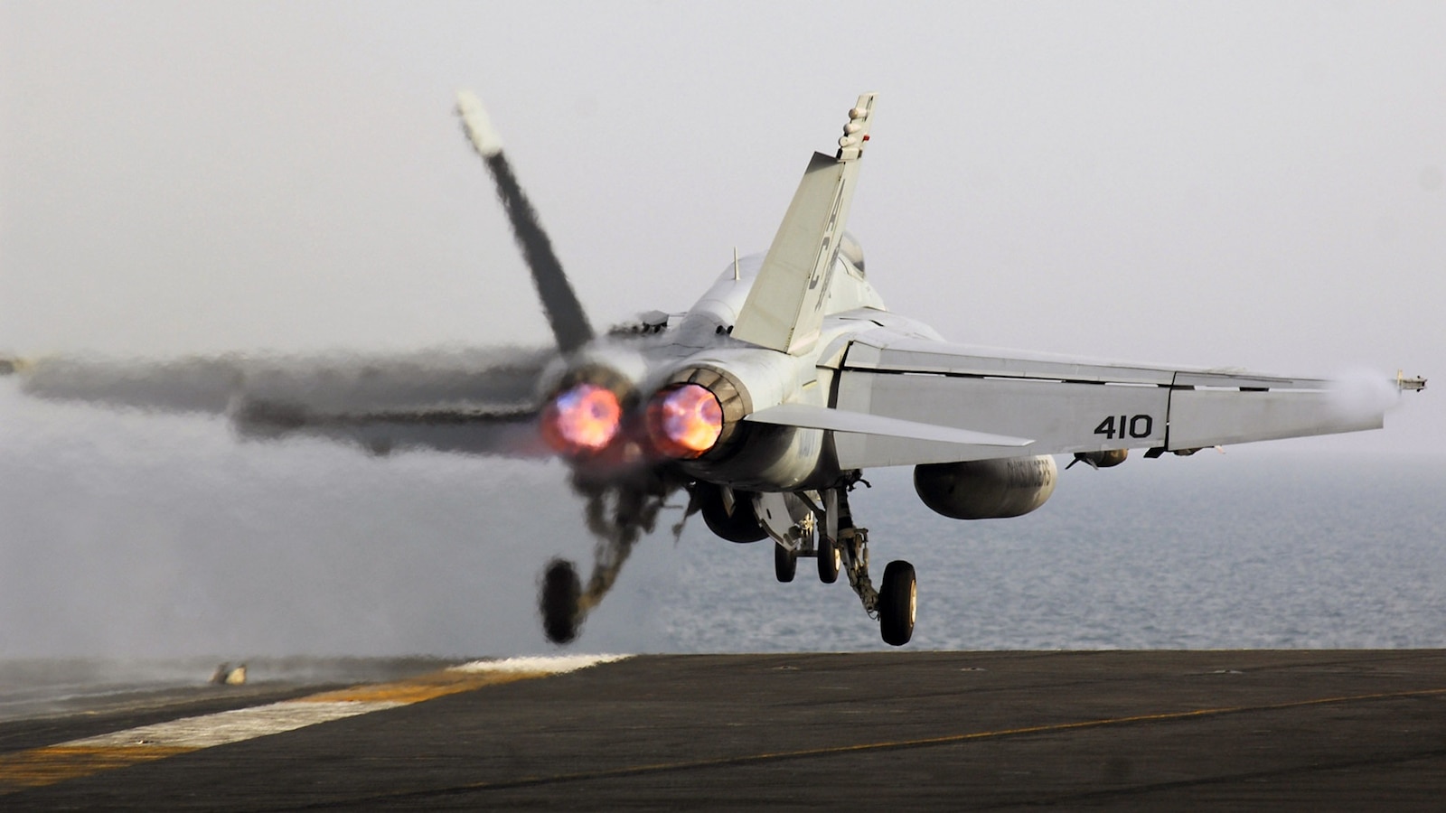 US Fighter Jet: Carrier Accident, Ocean Depth